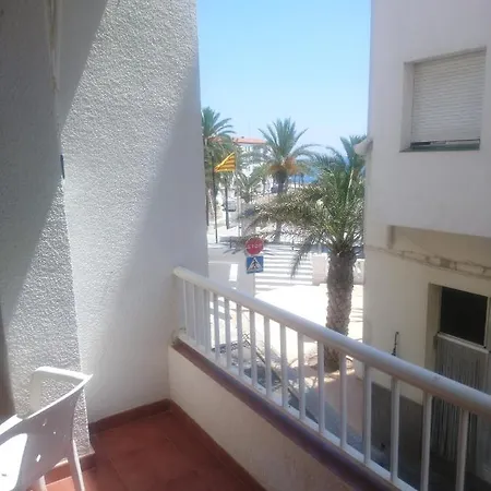 Dom wakacyjny Casa Cinta *